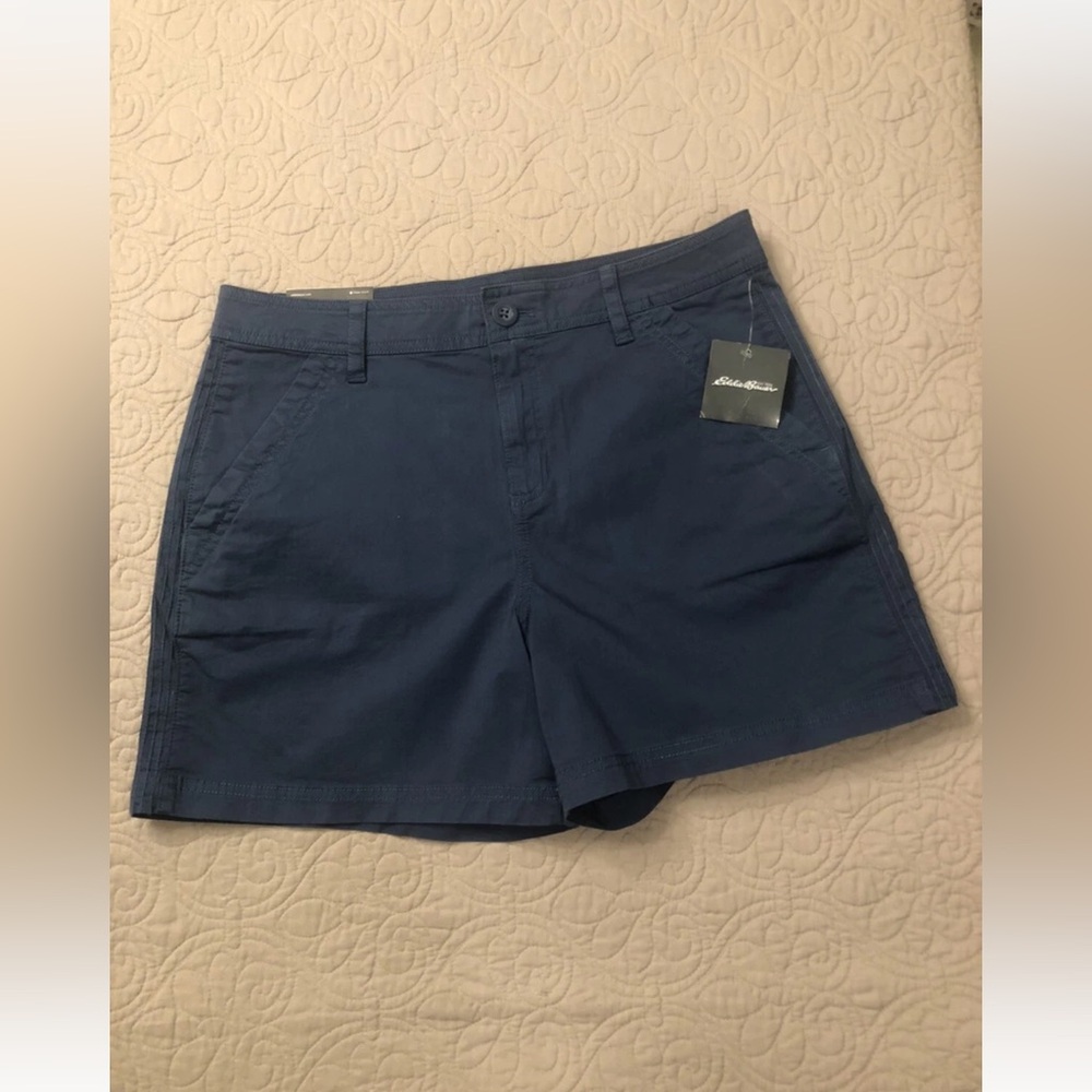 Eddie Bauer Shorts Size 12 Aspire Chino Dust Indigo Women’s NWT Slightly Curvy